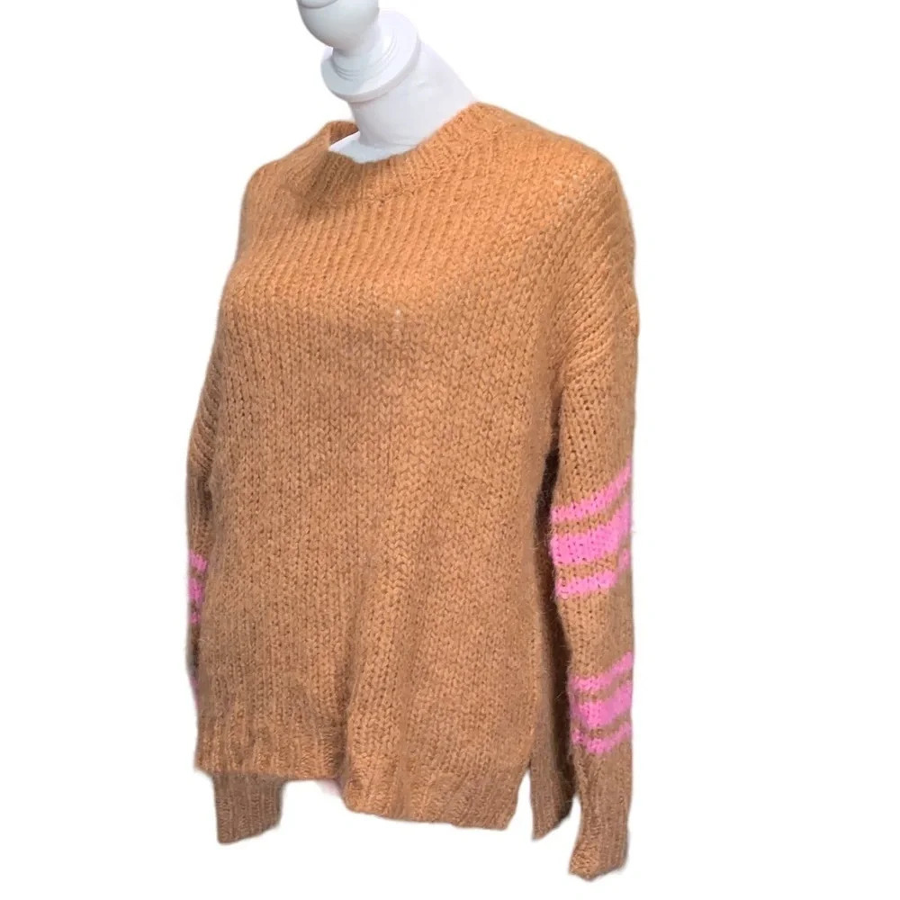 Aerie- Caramel & Pink chunky knit oversized Sweater XS